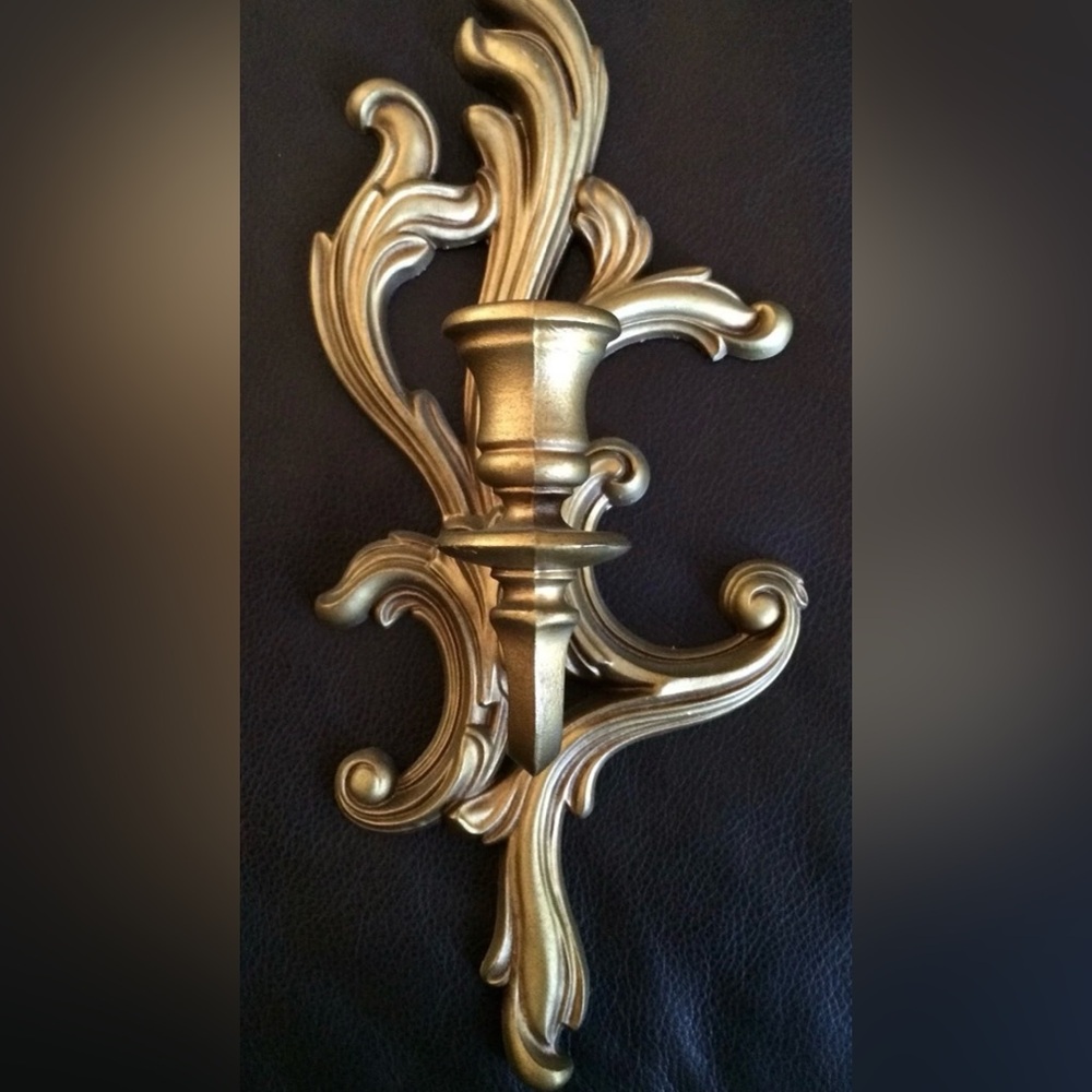 Vintage Hollywood Regency TURNER MFG 4001 Gold-Tone Wall Sconce Candle USA